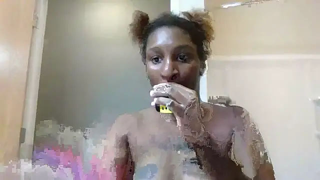 eXoTicCaNnIe online show from 06-16-26, 04:48