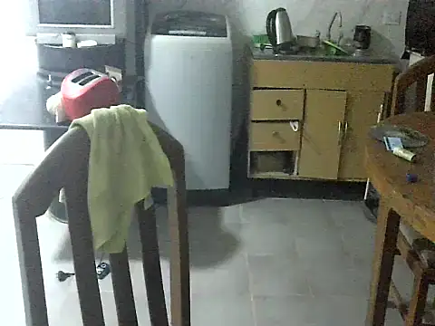 Franalbera online show from 12-18-25, 03:56