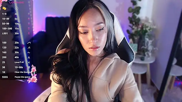 viicky r online show from 05-12-26, 08:39