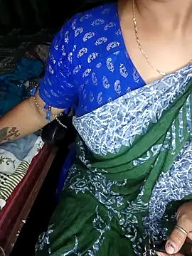 Snapshot of MAHI066 chatting on 03-14-26, 08:03 MAHI066 online show from 03-14-26, 08:03