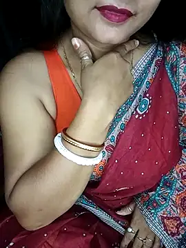 Snapshot of MAHI066 chatting on 05-06-26, 02:44 MAHI066 online show from 05-06-26, 02:44