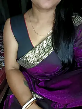 Snapshot of MAHI066 chatting on 05-07-26, 08:14 MAHI066 online show from 05-07-26, 08:14