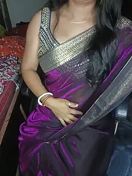 Snapshot of MAHI066 chatting on 05-12-26, 07:33 MAHI066 online show from 05-12-26, 07:33