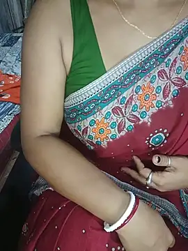 Snapshot of MAHI066 chatting on 05-19-26, 05:14 MAHI066 online show from 05-19-26, 05:14