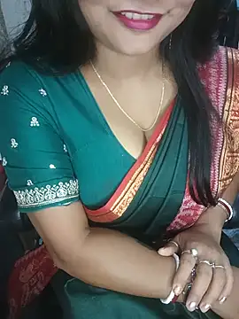Snapshot of MAHI066 chatting on 05-31-26, 03:19 MAHI066 online show from 05-31-26, 03:19