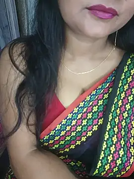 Snapshot of MAHI066 chatting on 06-26-26, 05:12 MAHI066 online show from 06-26-26, 05:12