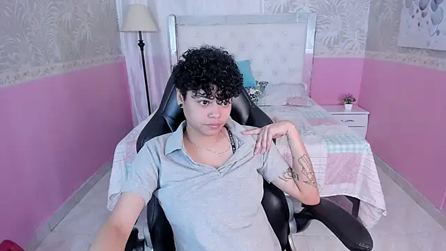 Sasha Venom online show from 12-20-25, 01:40