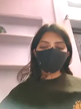 Snapshot of kinsu4763 chatting on 02-24-26, 03:43 kinsu4763 online show from 02-24-26, 03:43