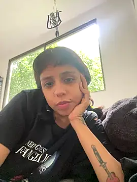 harakitty  online show from 01-05-26, 09:51