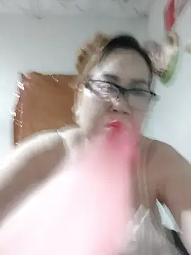 Snapshot of cuncon7700 chatting on 01-07-26, 12:18 cuncon7700 online show from 01-07-26, 12:18