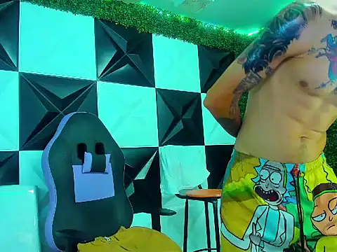 Boy tatto77 online show from 06-08-26, 09:59