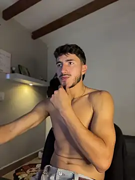 LIAM COLT online show from 05-12-26, 09:01