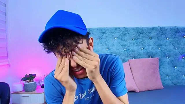 maxfrost 1 online show from 02-05-26, 07:18