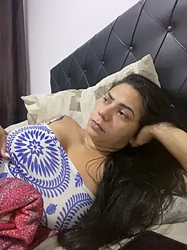 Nini  online show from 02-15-26, 10:36