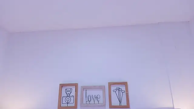 amber  ferrera online show from 03-06-26, 07:43