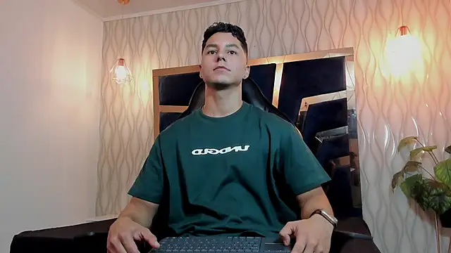 Noah Clarkk online show from 03-27-26, 05:45