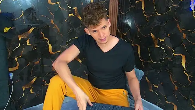 davilap toyboy online show from 01-12-26, 11:37