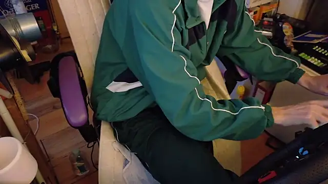 Gay-Versaut online show from 02-04-26, 08:03