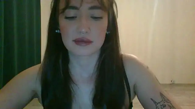 Snapshot of LexiSpicy chatting on 04-09-26, 07:19 LexiSpicy online show from 04-09-26, 07:19