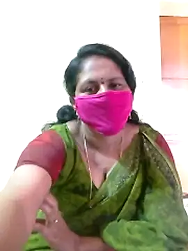 Snapshot of telugutrisha chatting on 02-21-26, 06:36 telugutrisha online show from 02-21-26, 06:36