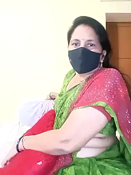 Snapshot of telugutrisha chatting on 03-11-26, 04:57 telugutrisha online show from 03-11-26, 04:57