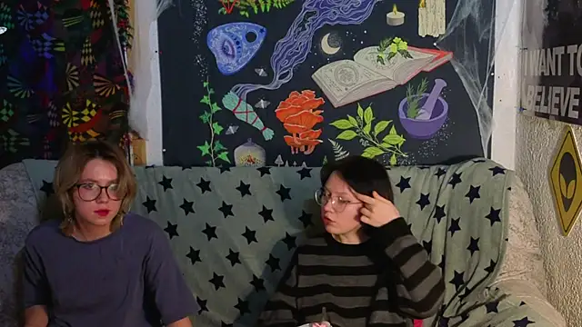 Snapshot of Ntmuforever chatting on 12-20-25, 10:50 Ntmuforever online show from 12-20-25, 10:50