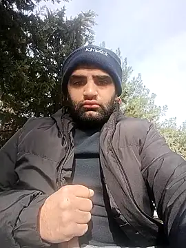 Snapshot of musa27272 chatting on 03-05-26, 01:29 musa27272 online show from 03-05-26, 01:29