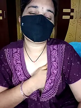 Snapshot of maduri__ chatting on 04-03-26, 05:22 maduri online show from 04-03-26, 05:22