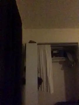 Snapshot of Mr_fromtheback chatting on 03-22-26, 05:44 Mr fromtheback online show from 03-22-26, 05:44