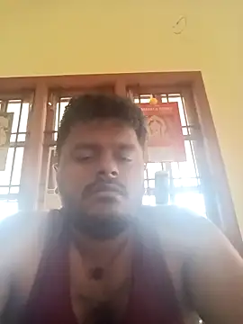 Snapshot of yourwellman chatting on 02-18-26, 11:50 yourwellman online show from 02-18-26, 11:50