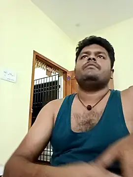 Snapshot of yourwellman chatting on 03-07-26, 04:37 yourwellman online show from 03-07-26, 04:37