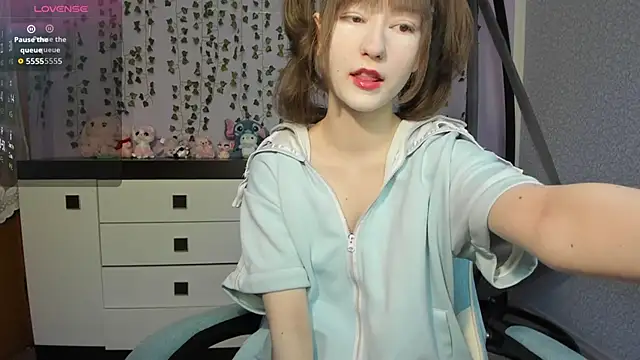 Snapshot of Yoonhee_ki chatting on 05-07-26, 12:54 Yoonhee ki online show from 05-07-26, 12:54