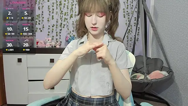 Yoonhee ki online show from 05-13-26, 01:52