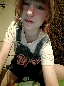 Yoonhee ki online show from 06-20-26, 12:36