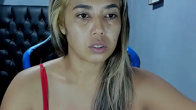 Snapshot of Misst3lla chatting on 02-08-26, 07:01 Misst3lla online show from 02-08-26, 07:01