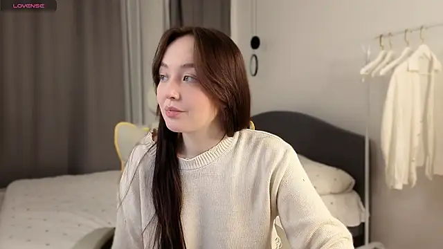 fallin lovee online show from 02-20-26, 07:58