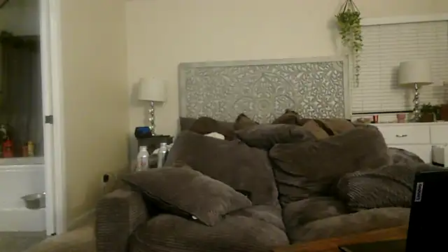 MISTERANDDEMI online show from 04-30-26, 08:20