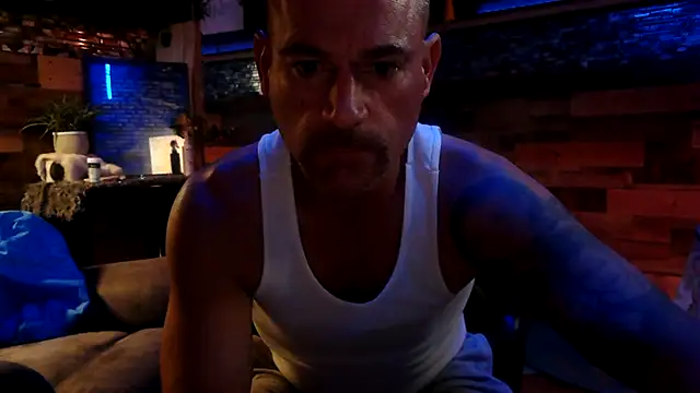 MISTERANDDEMI online show from 05-08-26, 09:58