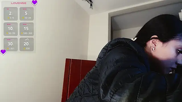 Agatha Dubois4  online show from 03-10-26, 02:27