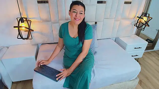 Susan Sexy Milf online show from 01-16-26, 10:52