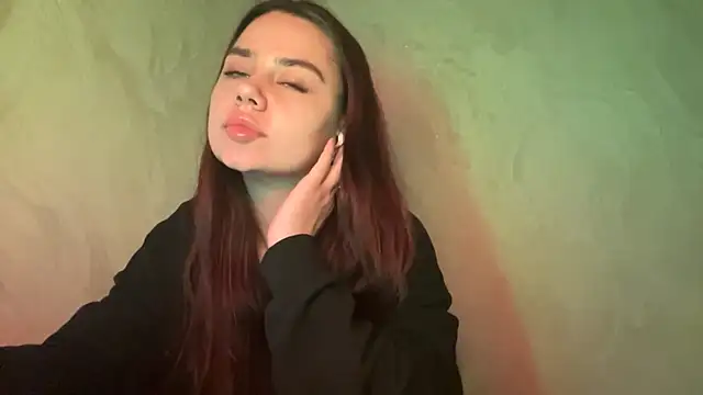 MiloyNoir online show from 01-14-26, 07:08