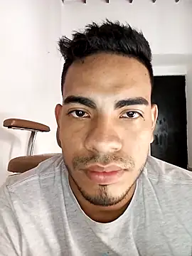 Moreno latino sex online show from 12-21-25, 05:20