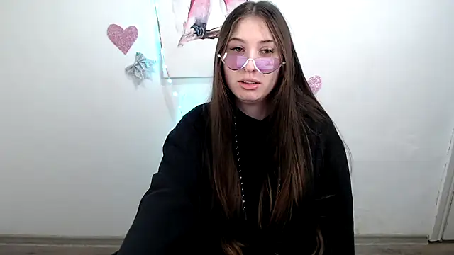 Angel sileniaaa  online show from 01-13-26, 07:57