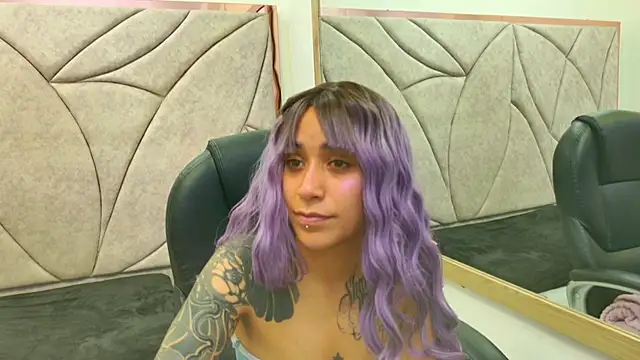 StaceyLeee online show from 12-21-25, 06:37