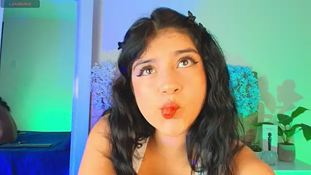 hannaa cute online show from 05-06-26, 12:10