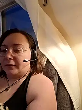 pinkcheetah12 online show from 02-08-26, 10:57