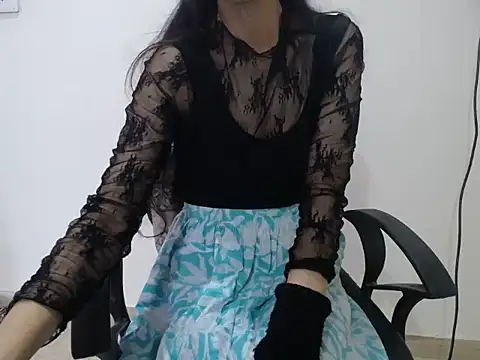 Snapshot of Farhana_beautyfull chatting on 04-01-26, 04:13 Farhana beautyfull online show from 04-01-26, 04:13