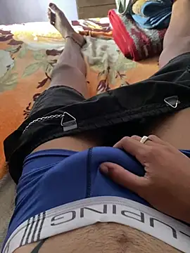 GuioficialBr online show from 02-04-26, 03:51