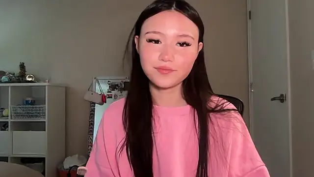 luvvivii online show from 05-16-26, 06:39