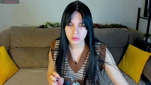 Lilith Wholsh online show from 01-17-26, 07:46